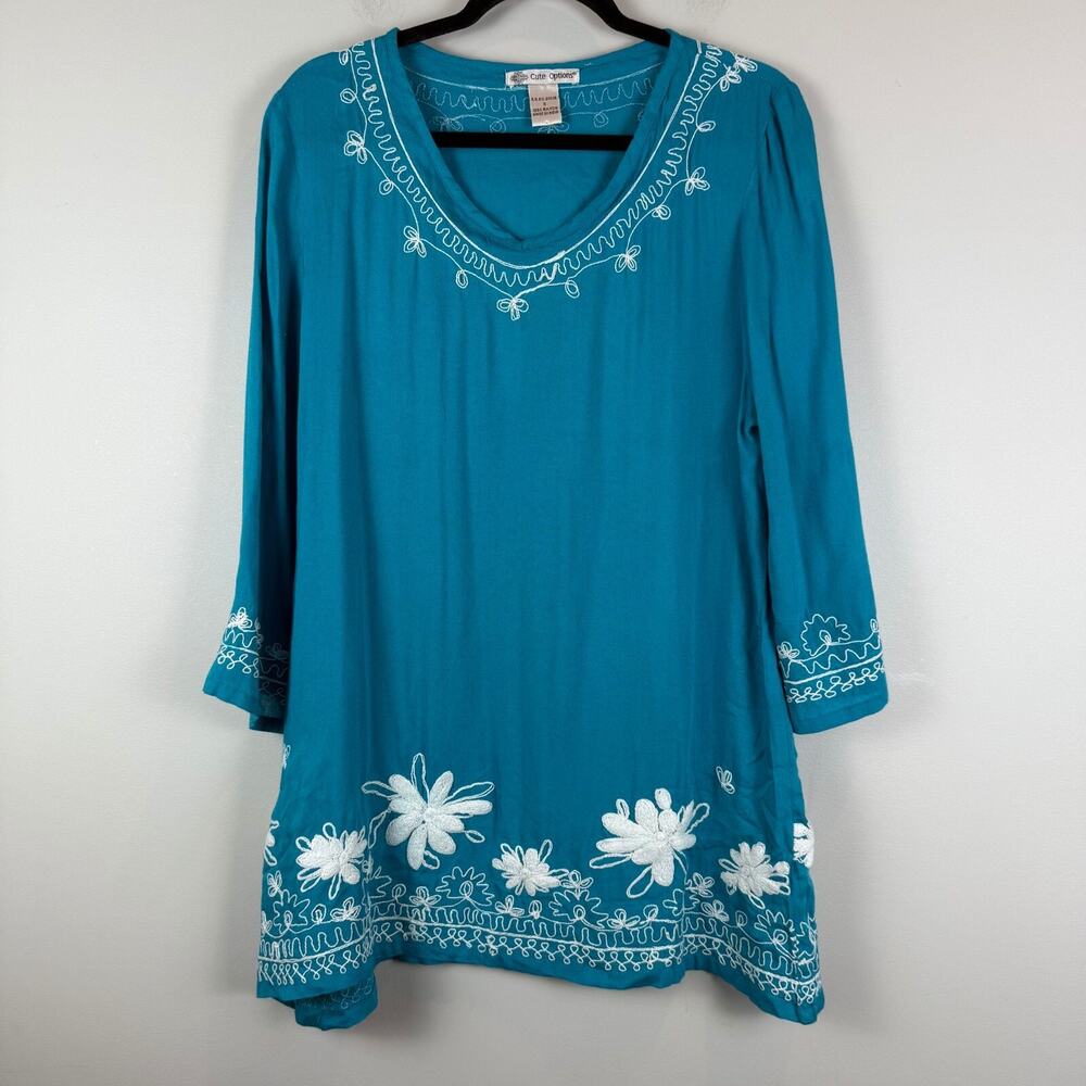 Cute Options‎ Tunic Top Women's Small Blue White Floral Embroidery Boho Eclectic